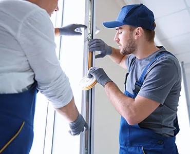 glass repair experts in Englewood, FL